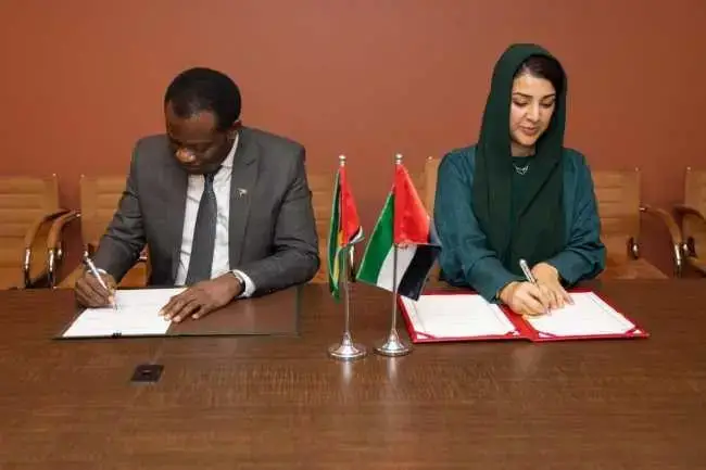 Guyana’s Minister of Foreign Affairs Hugh Todd and UAE’s Minister of State for International Cooperation Reem Al Hashimy sign the MoU for visa-free travel