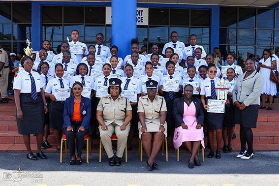 The graduates plus members of the police force (Police photo)