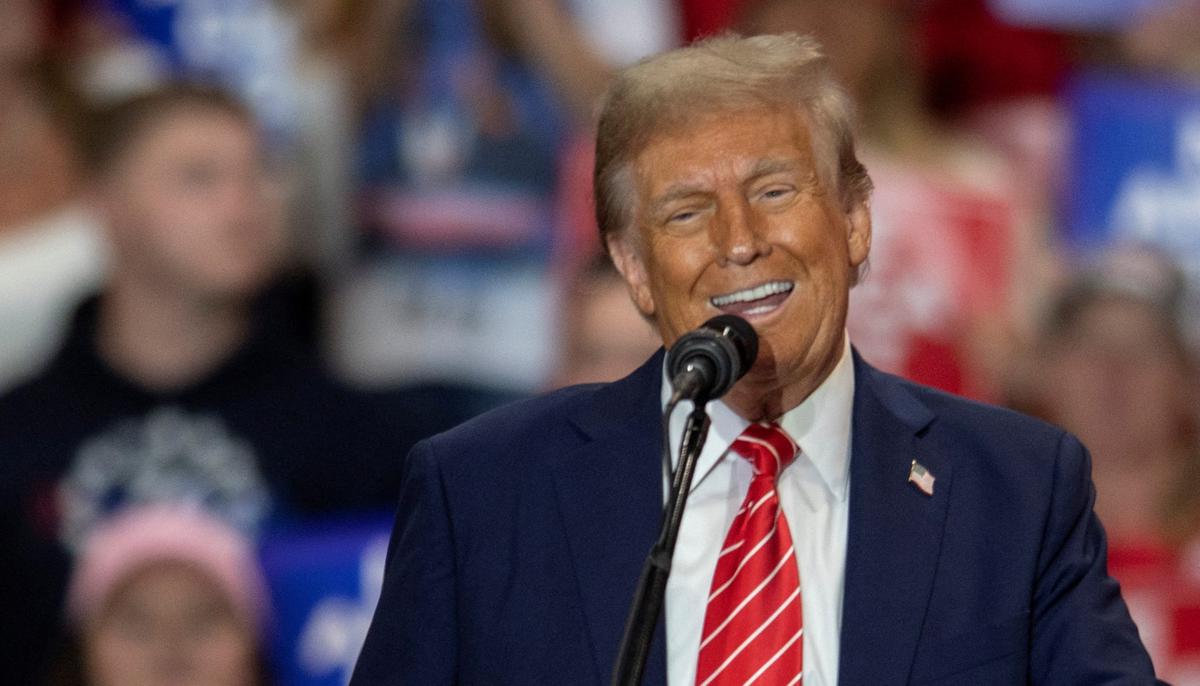 FILE PHOTO: Republican presidential nominee and former U.S. President Donald Trump speaks during a campaign rally at the Rocky Mount Event Center in Rocky Mount, North Carolina, October 30, 2024. REUTERS/Jay Paul/File Photo