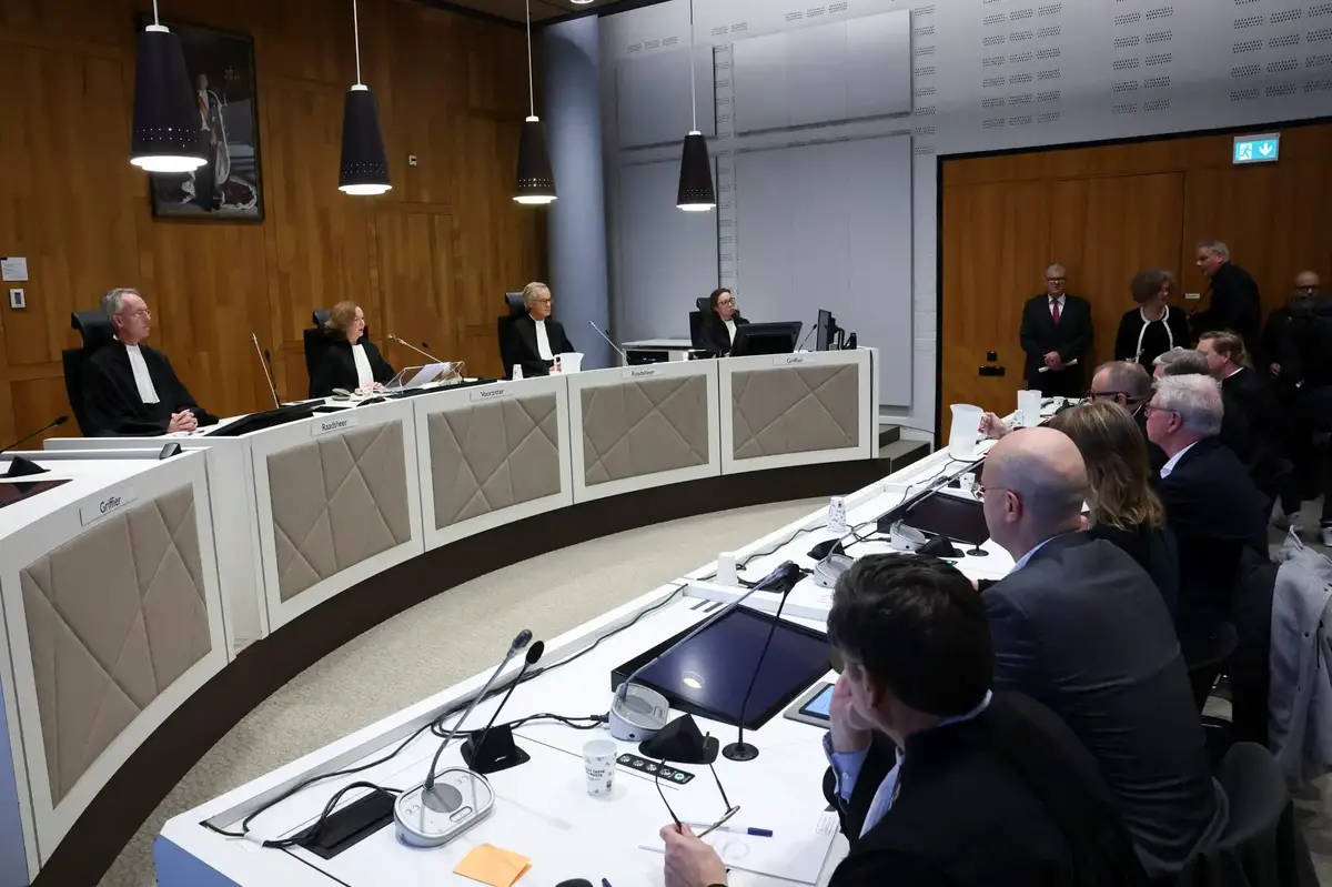 General view of the courtroom as a Dutch court rules in Shell's appeal over a 2021 court order to drastically deepen planned greenhouse gas emission cuts, in The Hague, Netherlands November 12, 2024. REUTERS/Yves Herman