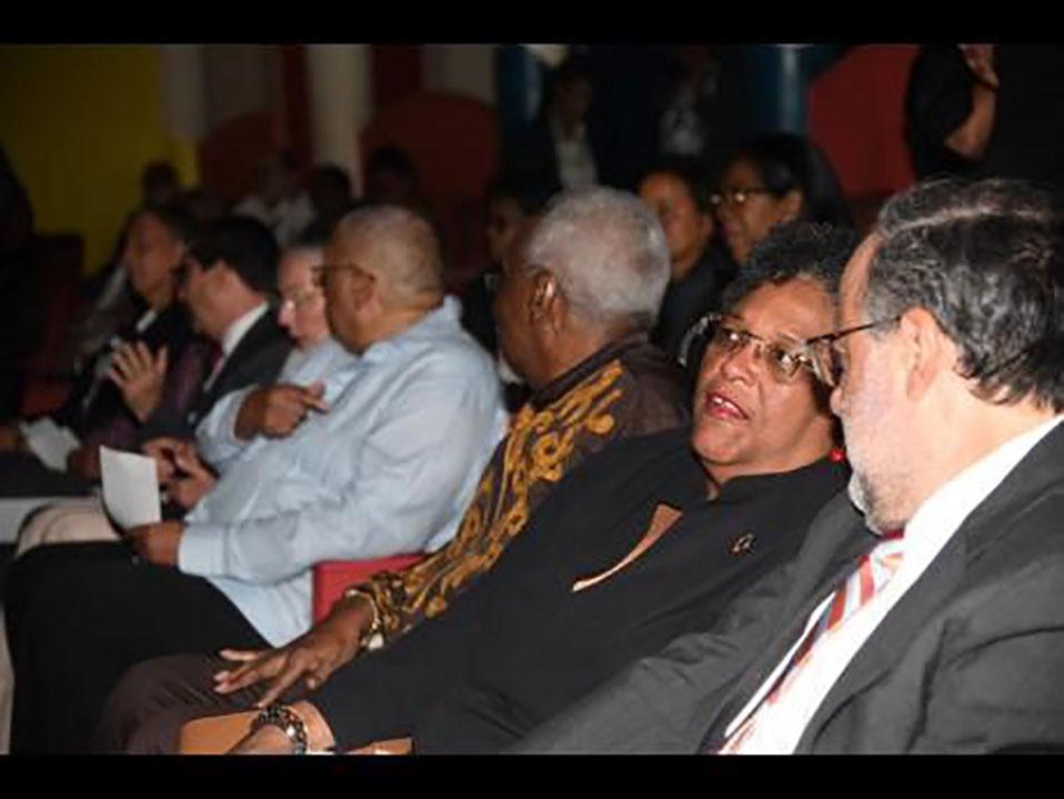 Antoine Lodge/Photographer
People’s National Party President Mark Golding (right) in conversation with Barbados Prime Minister Mia Mottley at last Tuesday’s Michael Manley Centenary Lecture at The Little Theatre in Kingston. Beside them is former Jamaica Prime Minister P.J. Patterson.