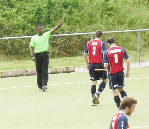 hockey umpire shirt